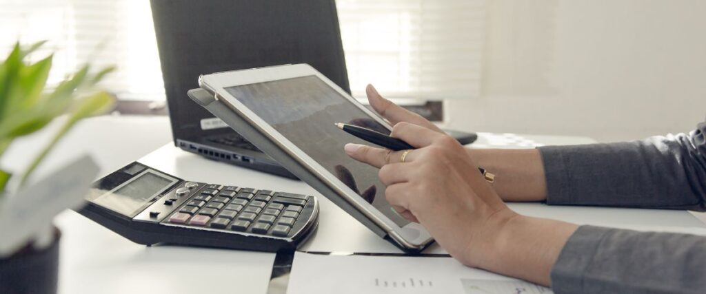 RRSP vs TFSA: Which One Should You Choose?